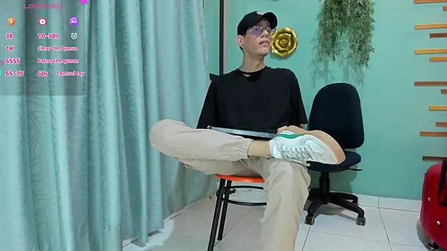 david huge online show from 10-02-25, 01:31