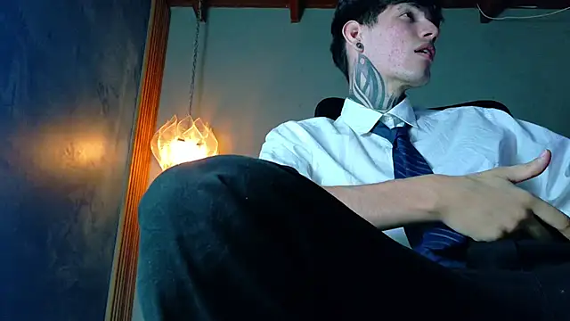 david huge online show from 05-24-26, 02:44