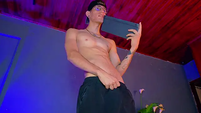 david huge online show from 10-15-25, 01:26