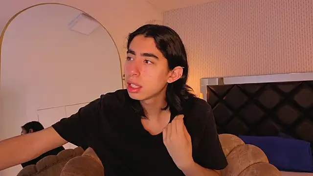 Snapshot of ryo_light chatting on 02-20-26, 03:36 ryo light online show from 02-20-26, 03:36