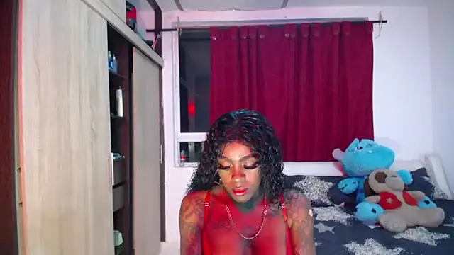 pink 7777 online show from 12-22-25, 01:17