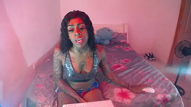 pink 7777 online show from 05-09-26, 03:04