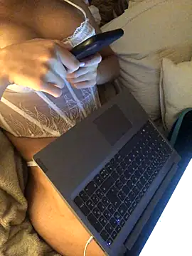 MusaAyla online show from 11-29-25, 01:28