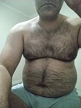 LeoMaduroSP online show from 12-20-25, 03:42