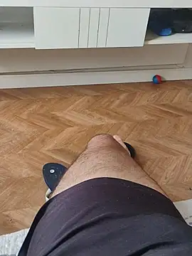 LeoMaduroSP online show from 10-31-25, 05:53