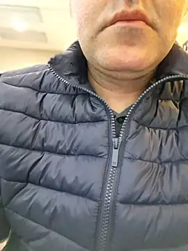 LeoMaduroSP online show from 06-12-26, 01:31