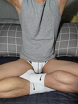 icejuljulju online show from 12-20-25, 05:10