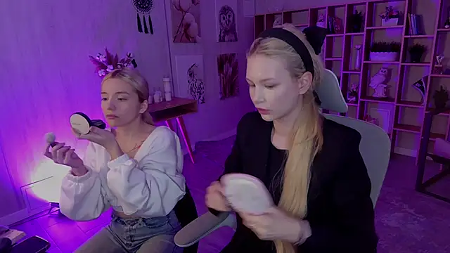 AvaDaviis online show from 09-20-25, 04:50