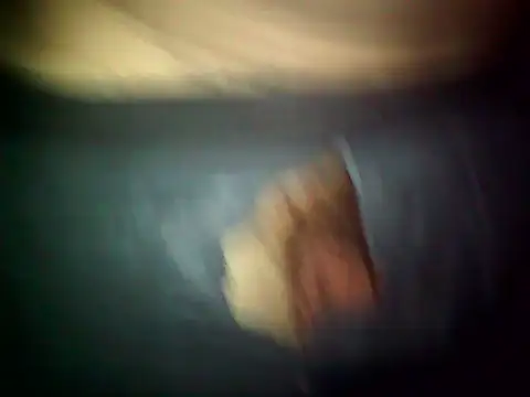 Snapshot of 20cmloiro chatting on 02-18-26, 10:22 20cmloiro online show from 02-18-26, 10:22