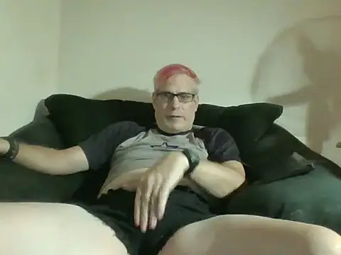 nerdy6 online show from 10-08-25, 03:52