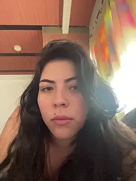 Snapshot of alehot223 chatting on 12-20-25, 05:27 alehot223 online show from 12-20-25, 05:27