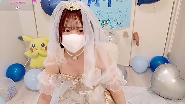 Snapshot of chii_chan_o0 chatting on 04-18-26, 10:17 chii chan o0 online show from 04-18-26, 10:17