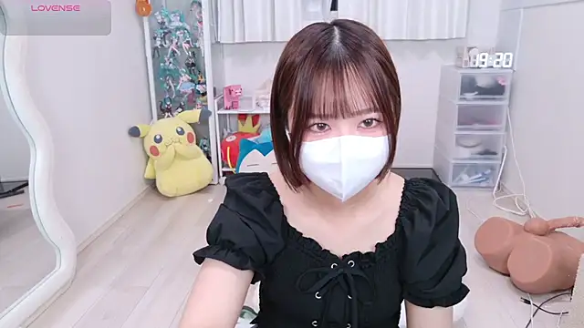 Snapshot of chii_chan_o0 chatting on 05-13-26, 10:22 chii chan o0 online show from 05-13-26, 10:22