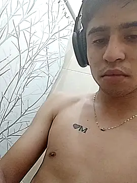 Snapshot of RSantilMorgt chatting on 03-15-26, 07:59 RSantilMorgt online show from 03-15-26, 07:59