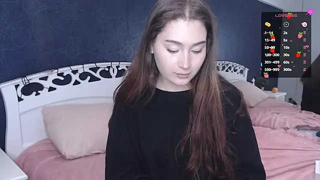 Lili Luuu online show from 10-01-25, 09:29