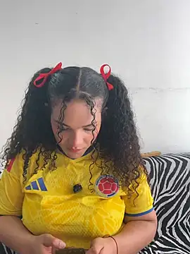 ivonne diaz1 online show from 07-07-26, 06:44