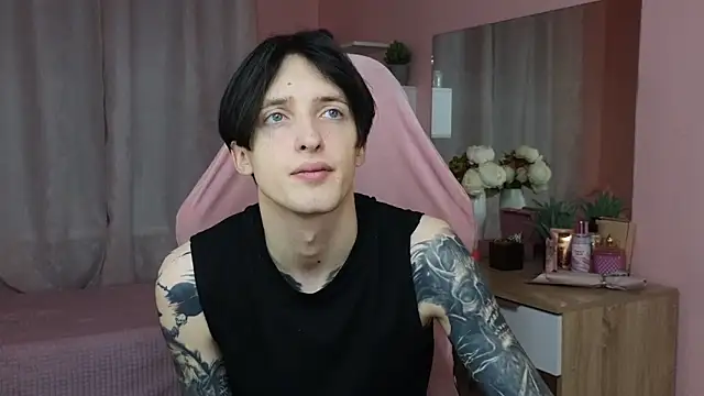 Martin Jin online show from 10-25-25, 12:28