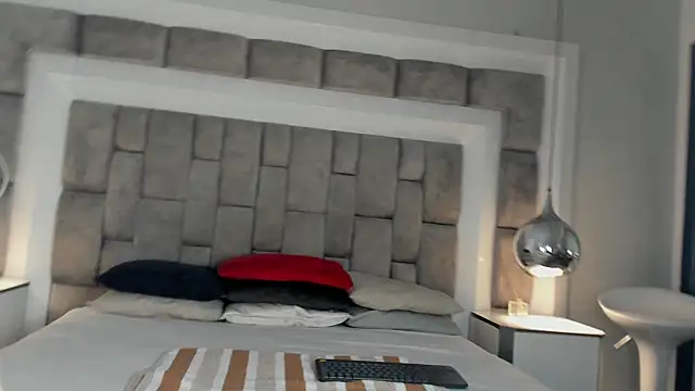 JuliettaBleer online show from 01-10-26, 12:44