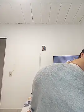 Samantha hotly online show from 01-06-26, 08:18