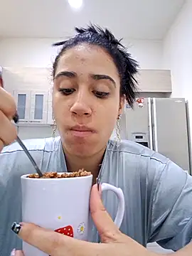 Snapshot of Samantha_hotly chatting on 02-21-26, 01:57 Samantha hotly online show from 02-21-26, 01:57