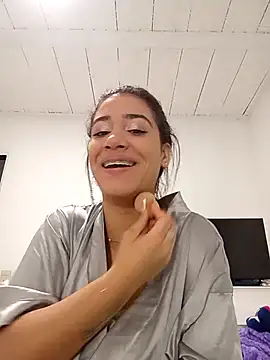 Samantha hotly online show from 11-04-25, 10:08