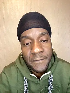 Snapshot of Kingdinyxxx chatting on 10-13-25, 12:07 Kingdinyxxx online show from 10-13-25, 12:07