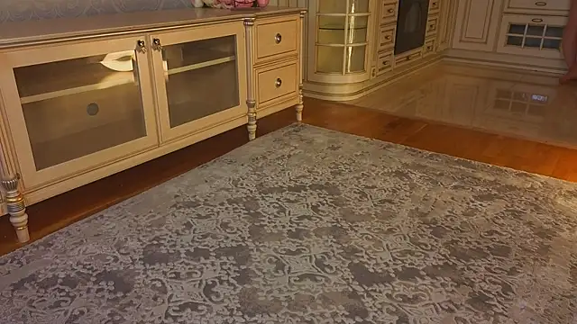 EadlinGillim online show from 12-05-25, 03:05