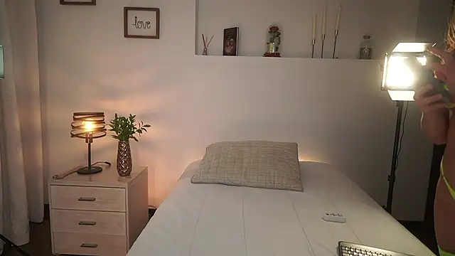 ximena cortez 03 online show from 03-21-26, 12:12