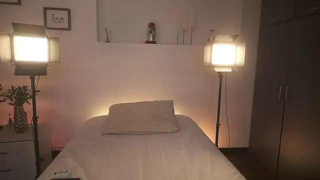 Snapshot of ximena_cortez_03 chatting on 02-02-26, 10:09 ximena cortez 03 online show from 02-02-26, 10:09