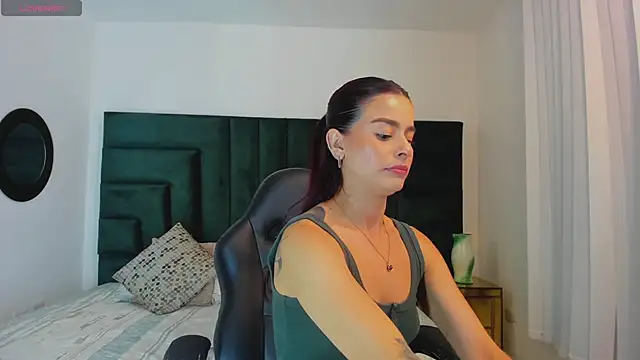 valerieMattson online show from 10-30-25, 07:11