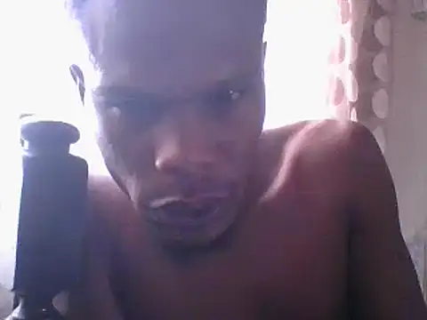 Snapshot of BIGBOYSOUTH chatting on 10-06-25, 01:56 BIGBOYSOUTH online show from 10-06-25, 01:56