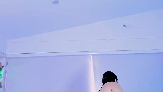 catleya noire online show from 11-19-25, 08:09