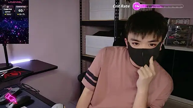 Snapshot of doggyman523 chatting on 10-10-25, 04:08 doggyman523 online show from 10-10-25, 04:08