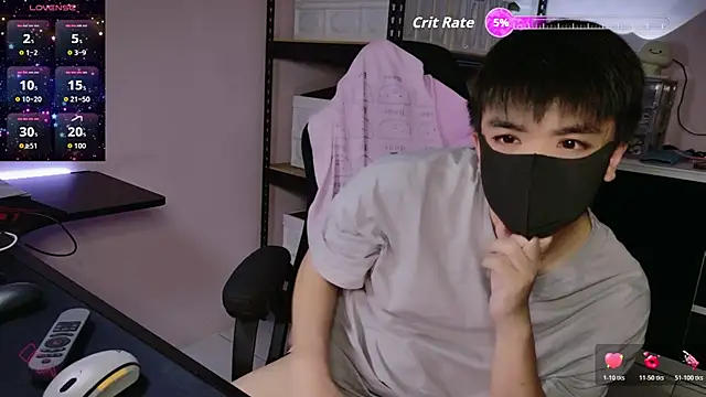 doggyman523 online show from 10-29-25, 04:28