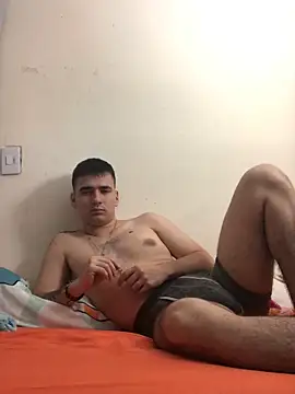 Cesar Augusto online show from 09-19-25, 01:20