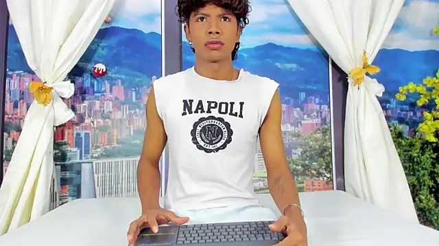 MilthonDelis online show from 11-26-25, 03:28