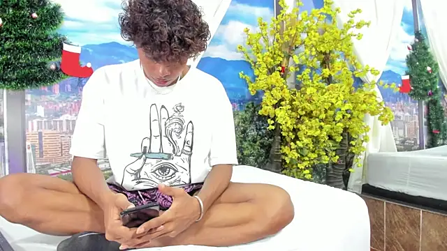 MilthonDelis online show from 11-22-25, 04:55