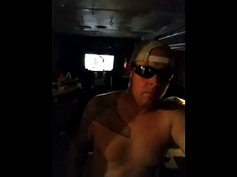 JoeyUhOh online show from 11-22-25, 04:55