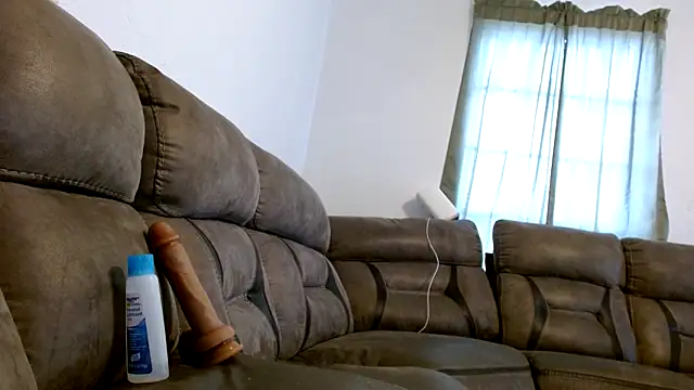 carlithefreak online show from 01-29-25, 05:45