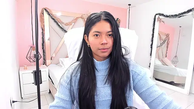 samantaa shy online show from 12-23-25, 01:49