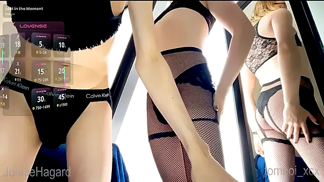 tomboi xcx online show from 10-27-25, 07:26