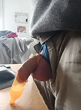 Thompsen1992 online show from 09-25-25, 10:21