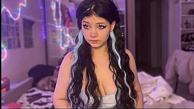 nikoli naw online show from 10-26-25, 02:06