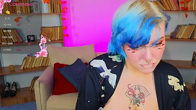 bluelunaray online show from 09-26-25, 11:17