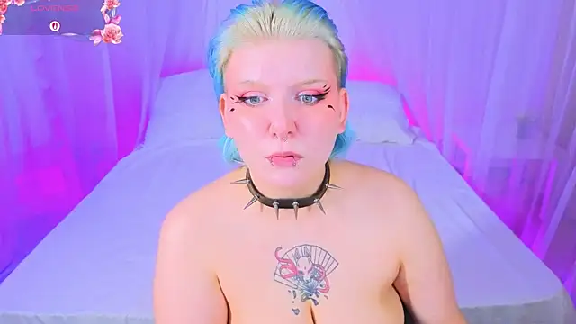 bluelunaray online show from 10-01-25, 08:30