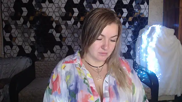 NikaSkylink online show from 11-24-25, 08:09