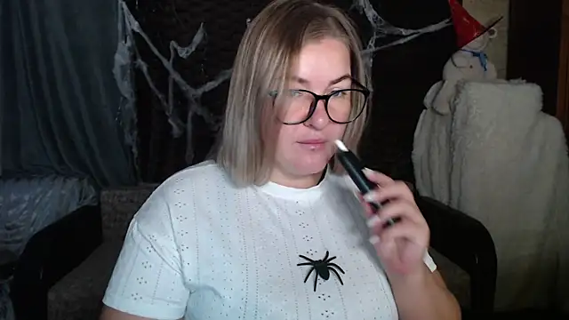 NikaSkylink online show from 10-30-25, 03:38