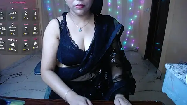 Snapshot of Divvya_ chatting on 06-06-26, 06:35 Divvya online show from 06-06-26, 06:35
