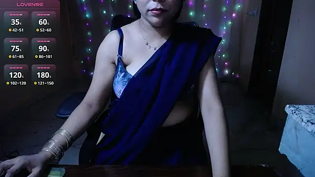Snapshot of Divvya_ chatting on 07-04-26, 06:56 Divvya online show from 07-04-26, 06:56