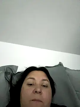 Liza Will online show from 10-17-25, 09:05